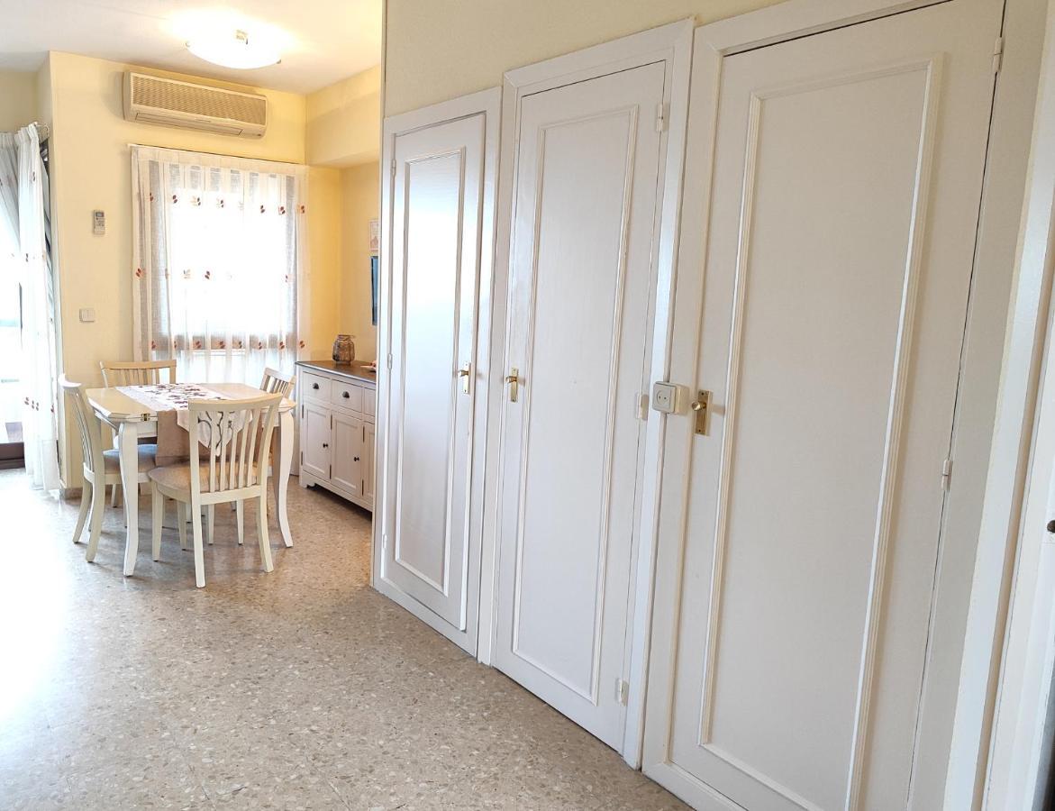 Aloha Playa Apartment With Ocean Views And Pools بينالماذينا المظهر الخارجي الصورة
