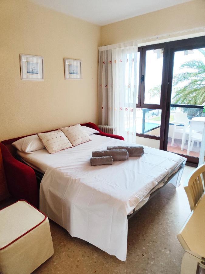 Aloha Playa Apartment With Ocean Views And Pools بينالماذينا المظهر الخارجي الصورة