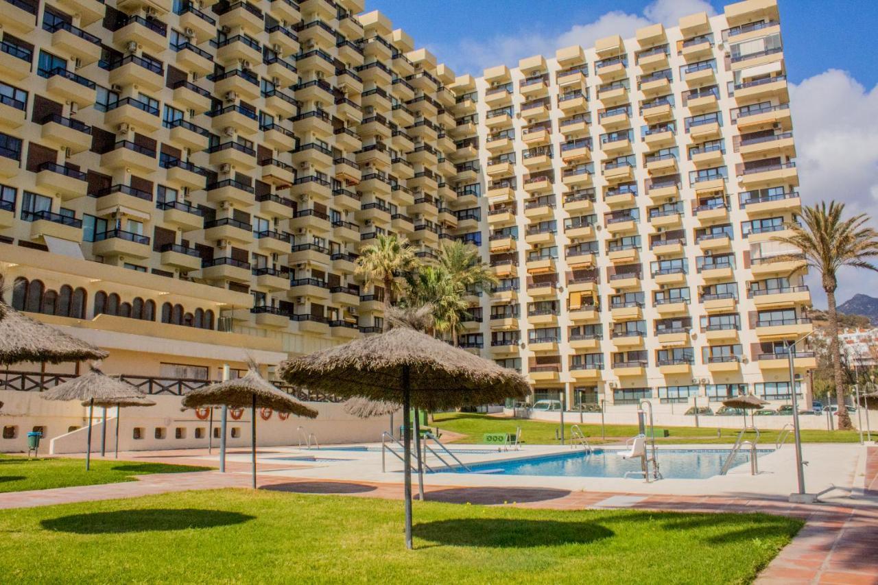 Aloha Playa Apartment With Ocean Views And Pools بينالماذينا المظهر الخارجي الصورة